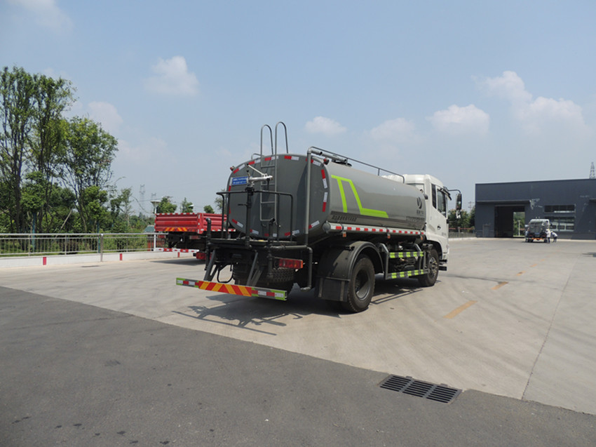 东风天锦15方洒水车-16方洒水车