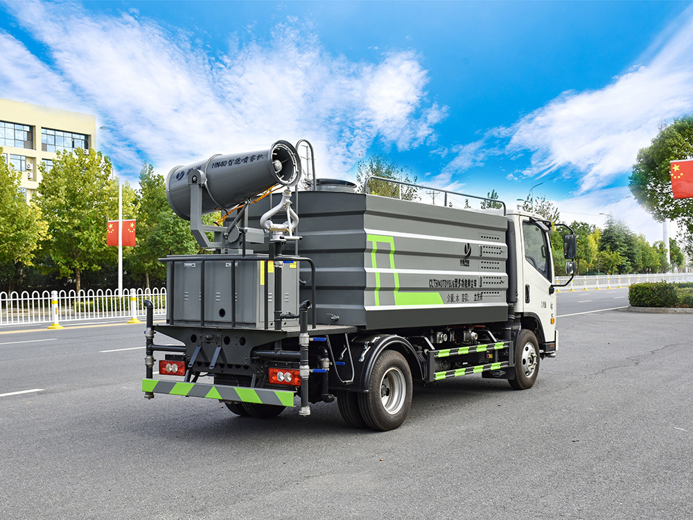 福田蓝牌7方抑尘车